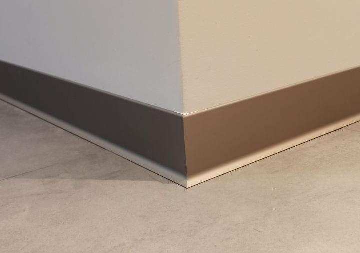 Плинтус алюминиевый Волшебная Палочка 80мм 3,0м Шампань матовая