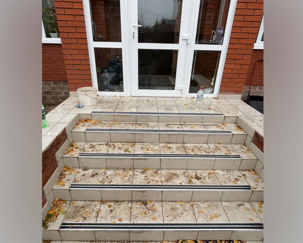 Порог одноуровневый ПС 08-1.1800.001ч Без покрытия