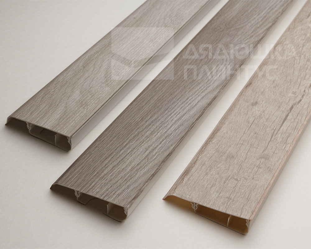 Плинтус ПВХ Salag Lima 72мм 2,5м LY0001 Дуб Сканди