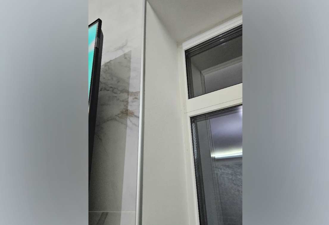 Профиль окантовочный Волшебная палочка Expert MSPKE 03-9.2700.01L 9мм 2,7м Серебро Люкс