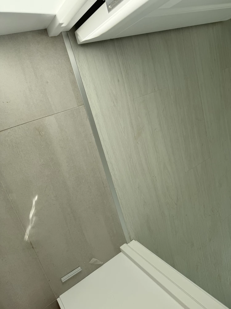 Порог одноуровневый Т-образный профиль MSLS 10NS.2700.001 2,7м Серебро