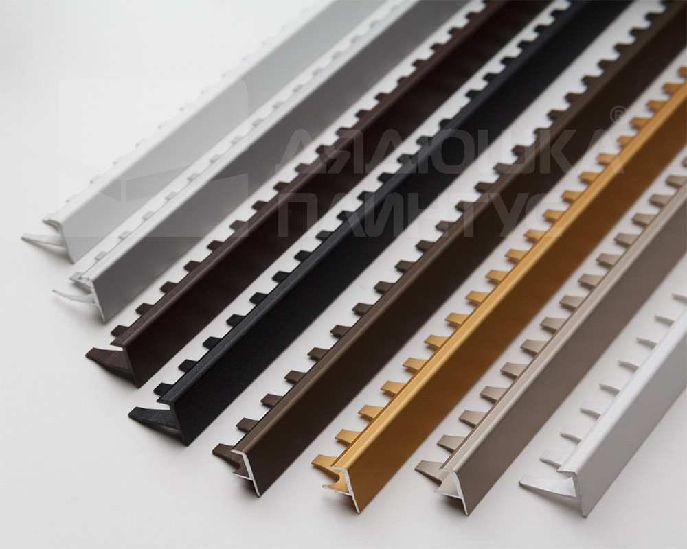 Профиль окантовочный ПУ 13-1.2700.042л Шампань